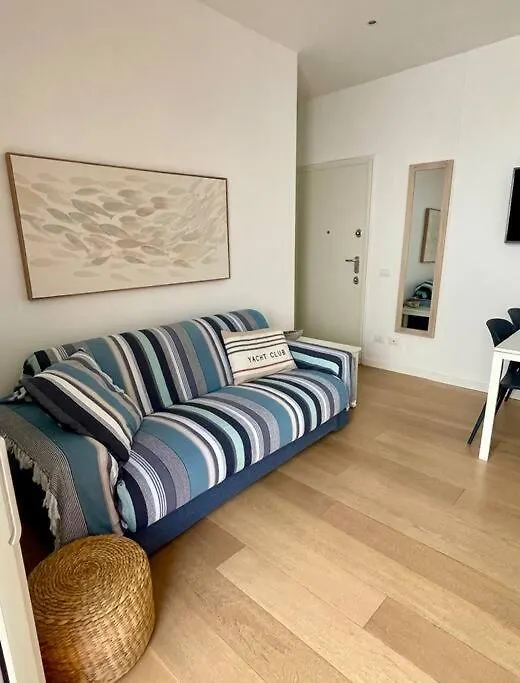 San Michele Di Pagana With Parking Apartment Rapallo
